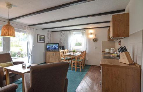 2 Bedroom Nice Home In Mariendorf - Foto 4