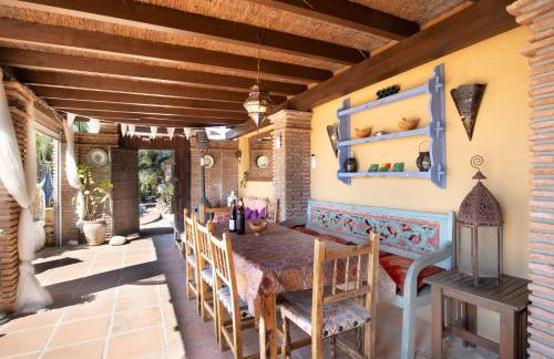 Casa Madre Tierra con jacuzzi piscina zona de barbacoa y preciosas vistas - Foto 22