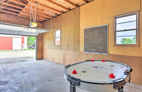 Stunning Wisconsin Retreat on Active Farm! - Foto 24