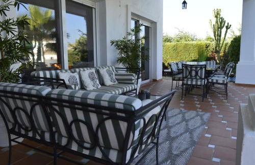 Villa Bendex Estepona Costa Del Sol - Photo 54