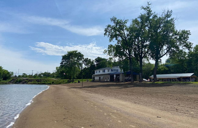 Beach House on Lake - Foto 1