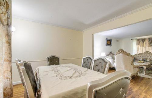 Stay and Play in Memphis Family Home with Yard! - Foto 5