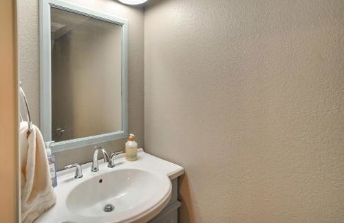 Running Springs Cabin with Spacious Deck and Hot Tub! - Foto 10