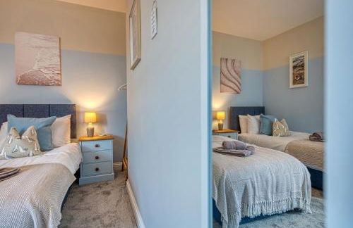 2-Bedroom Modern, Stunning & Stylish Contractor House, Sleeps 4, Prime Portsmouth Location with Free Parking Permit - by Blue Puffin Stays - Foto 35