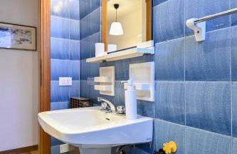HOST4U - ANGOLO TERME Beautiful Apartment with Parking - Foto 22