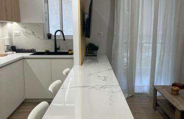 -Fully Renovated- A cozy and warm place at the beach of Gribovo - Foto 3