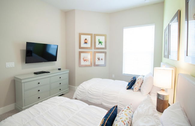 New 4 BR 4 BA Villa Ground Zero to Theme Parks - Foto 19