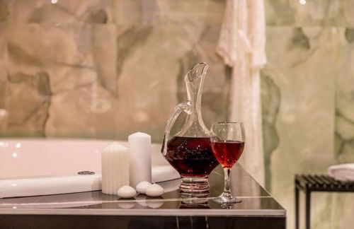 Smaragdi Luxury Jacuzzi Apartment Noho Premium Living - Foto 44