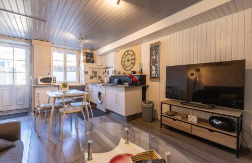 Cozy Cozy - Photo 10