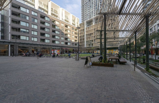 Modern Apartment in Darling Harbour - Photo 20