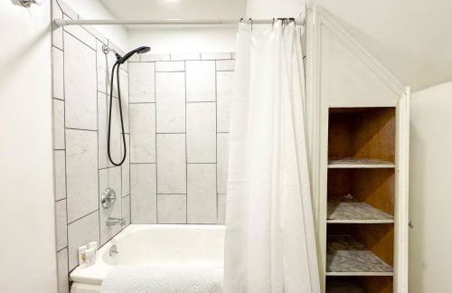 NEW-Queen Beds-Mins to Elliot-Catholic Medical-MHT - Foto 10