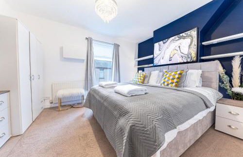 *King Bed* Comfy City House - Foto 1