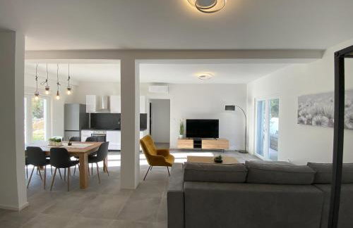 Villa Dolce Vita Biograd na Moru with Private Swimming Pool Minutes from the Adriatic Sea - Foto 31