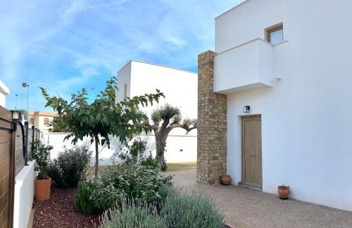 Casa Milivan Modern Family Villa with Private Pool - Photo 4