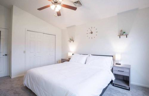 ROSEMARY Comfy 3 BD in Pekin with KING bed - Foto 20