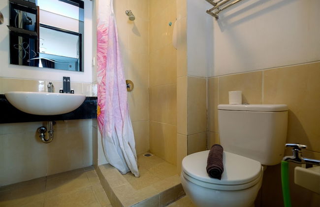 Simple And Comfort Studio Apartment At Mangga Dua Residence - Photo 7