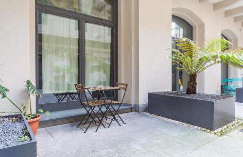 REPUBLIC Luxury Loft - Photo 20