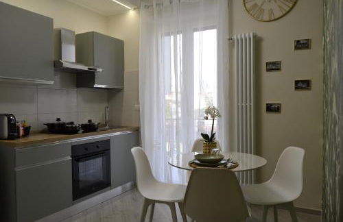 Green and Blue Apartment - Metro C, Free Parking and Wifi - Foto 12