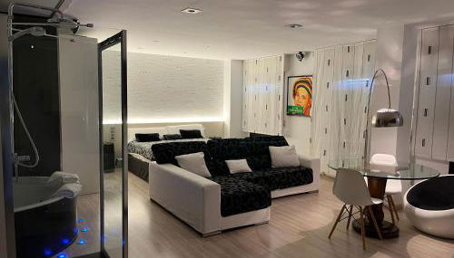 Black and White Suitte "Marques" - Foto 2