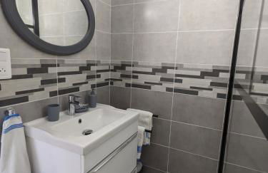 Golfe Juan grand 2 pièces proche plage et Cannes - Foto 15