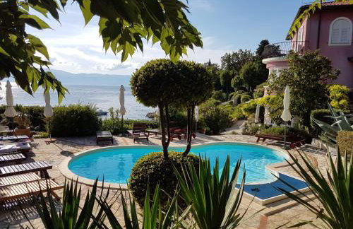 Apartments Villa Dora - Photo 1