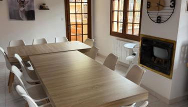 Gite boutx avec Jacuzzi 12 personnes 5 LITS DOUBLES ET 1 CANAPE LIT - Foto 5