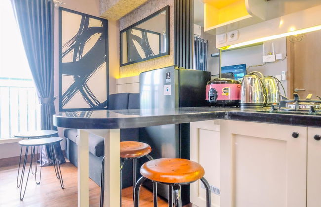 Modern Look 2BR at 28th Floor Podomoro Golf View Apartment - Photo 10