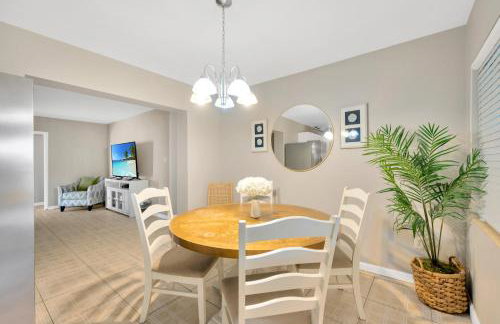 Getaway with Heated Pool and fence by Siesta Key Beach - Foto 62