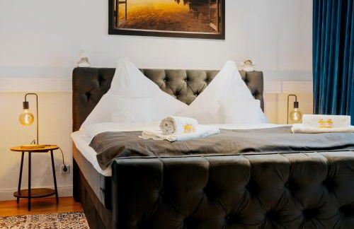 BlissPlace 3 Zi Premium Apartment nahe GETEC Arena mit Kingsize Betten und Balkon - Foto 15