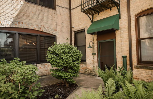 Waterfront 2BDR Condo in Grand Haven 110 - Foto 42