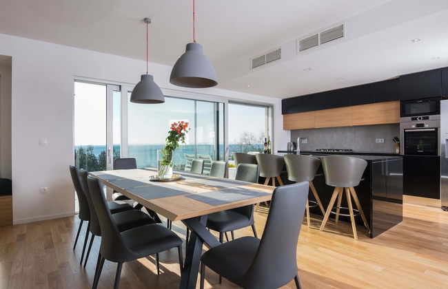 Luxurious Villa in Kozino With Fenced Garden - Photo 24