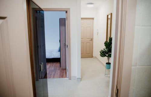 Flats near football clubs - Photo 21