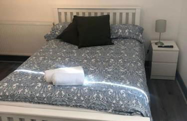 Newly refurbished studio, great location 8 studios - Photo 20