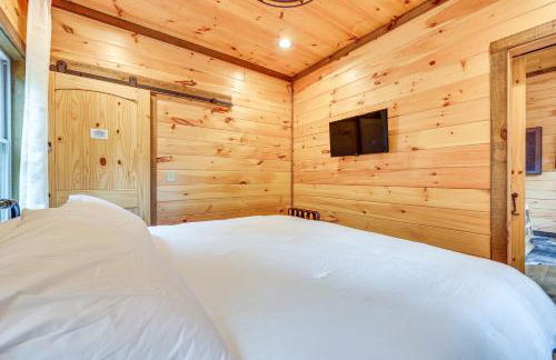 Hot Tub and River Access Family McCaysville Cabin - Foto 14