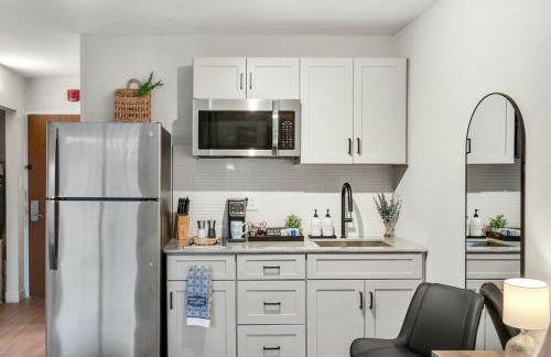 Modern Midtown Studio and Private Balcony - Foto 3