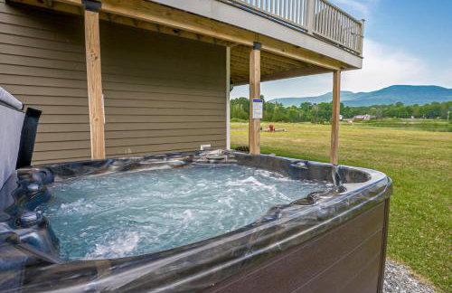 Lakeside Catskills Escape - Soak, Sip, Stargaze - Foto 59