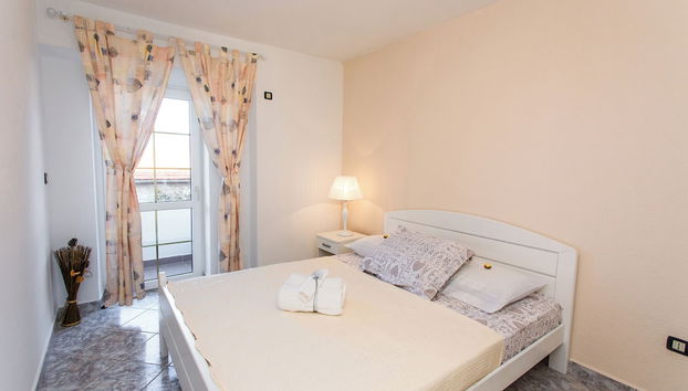 Apartments Tino - Foto 2, Habitación