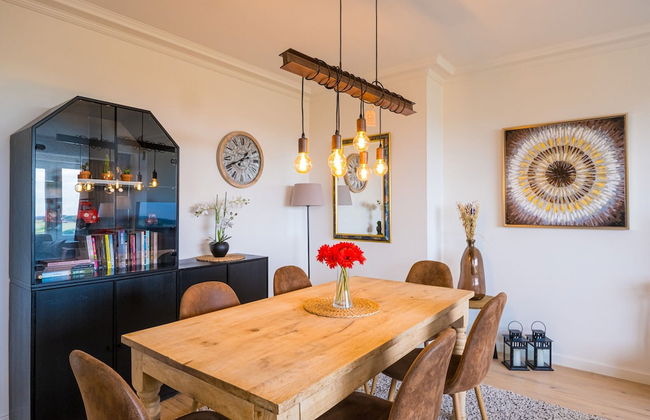 Modern Flat 2 Bedrooms With Open View - Photo 17