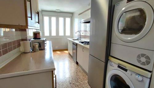 Piso cerca Playa con 2 duchas y 5 Aires Acondicionados - Foto 5, stove, dishwasher