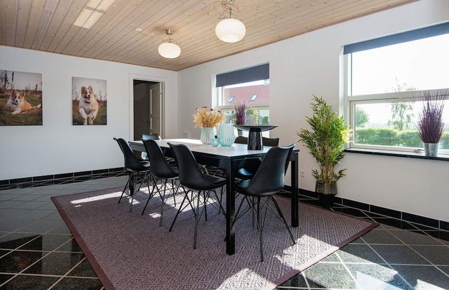 8 Person Holiday Home in Galten - Foto 17