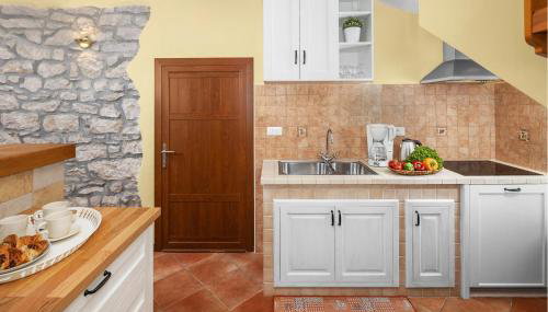 Four-Bedroom Apartment In Nova Vas - Foto 5