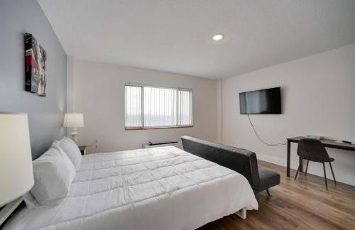 Bright Gadsden Apartment about 10 Mi to Dive Land Park - Photo 1