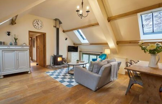 Host Stay Llewenau Draw Barn - Photo 11