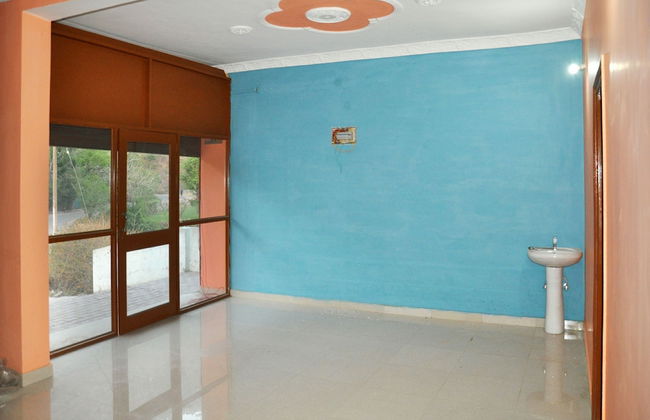 OYO 13319 Home Valley View Dharampur - Foto 12