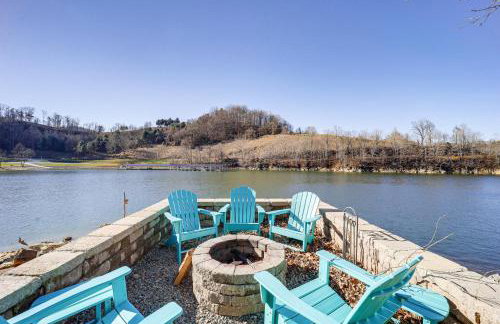 Waterfront Watauga Lake Home w/ Private Dock! - Photo 3