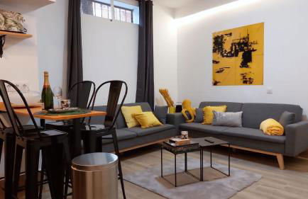 Apartamento completo distancia 350m Chamartin - Photo 1