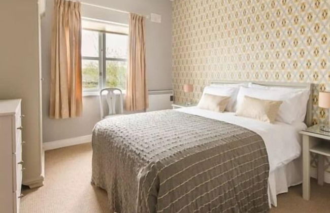 Cathedral View Apartments - Photo 16