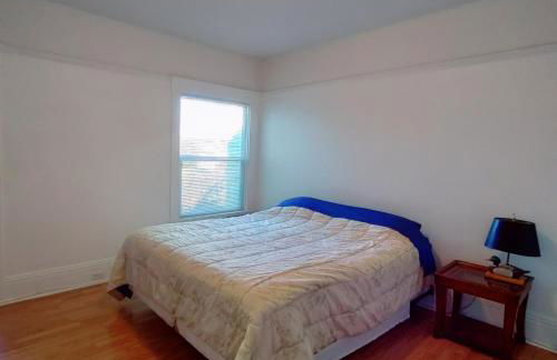 Sunny SF home - cozy, spacious, convenient w/parking, A+ location!! - Foto 15