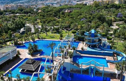 360° seaview Benalbeach apartment - Photo 31