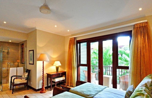 Eden Island, Beach front, Luxury, 3 Bed Ensuite, WiFi - Photo 17